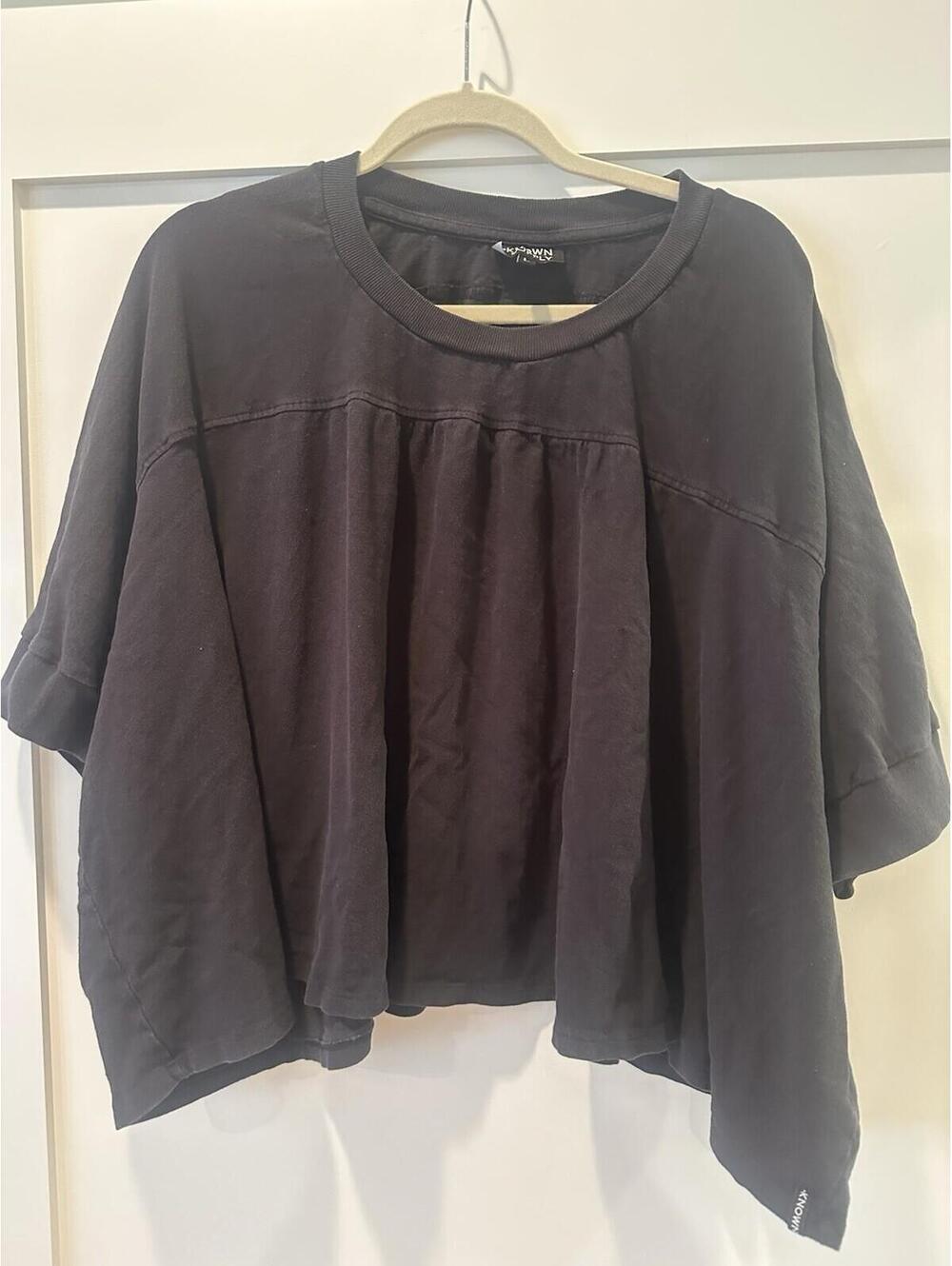 Known Supply Women’s Oversized Crop Top Size Large
